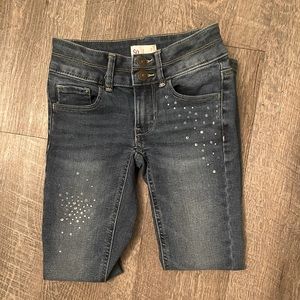 Girls size 7 SO Brand Jeans